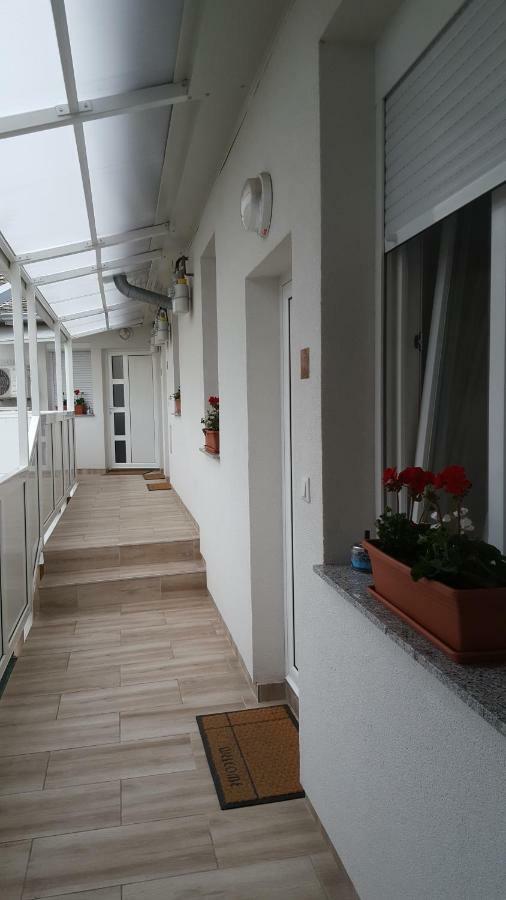 Apartmani Mursa Ösek Dış mekan fotoğraf